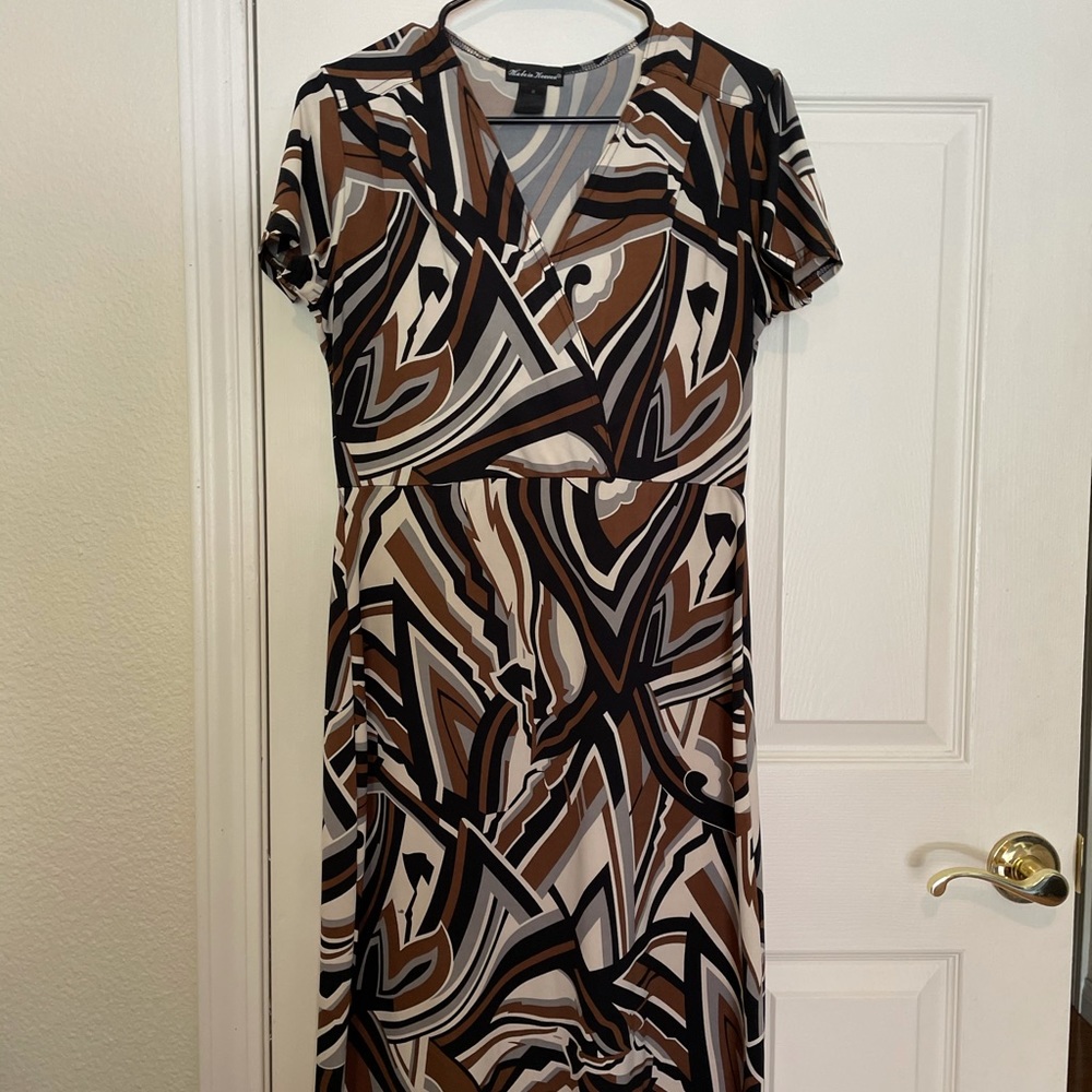 brown, black and white v neck dress